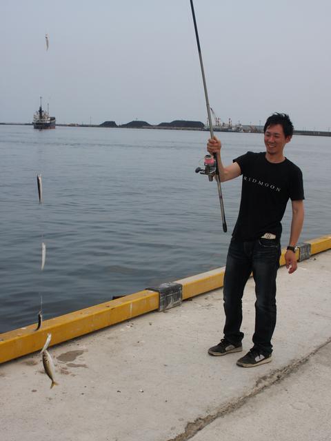 魚種別攻略法 サビキ釣り 釣種ごとに釣り方の基本をガイド 釣りtiki東北