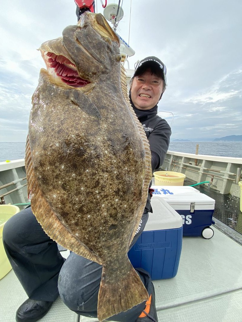 釣行記 Bsフジ 巨大魚 夏の陣22 三陸の巨大ヒラメ釣行初日に同行 釣りtiki東北